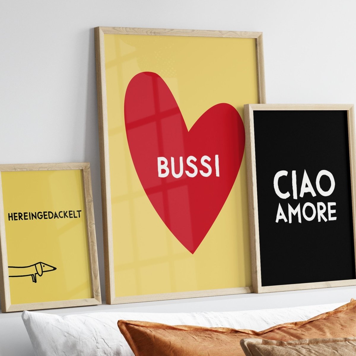 Bayerisches Bussi Poster mit Herz in verschiedenen Farben - vonSUSI