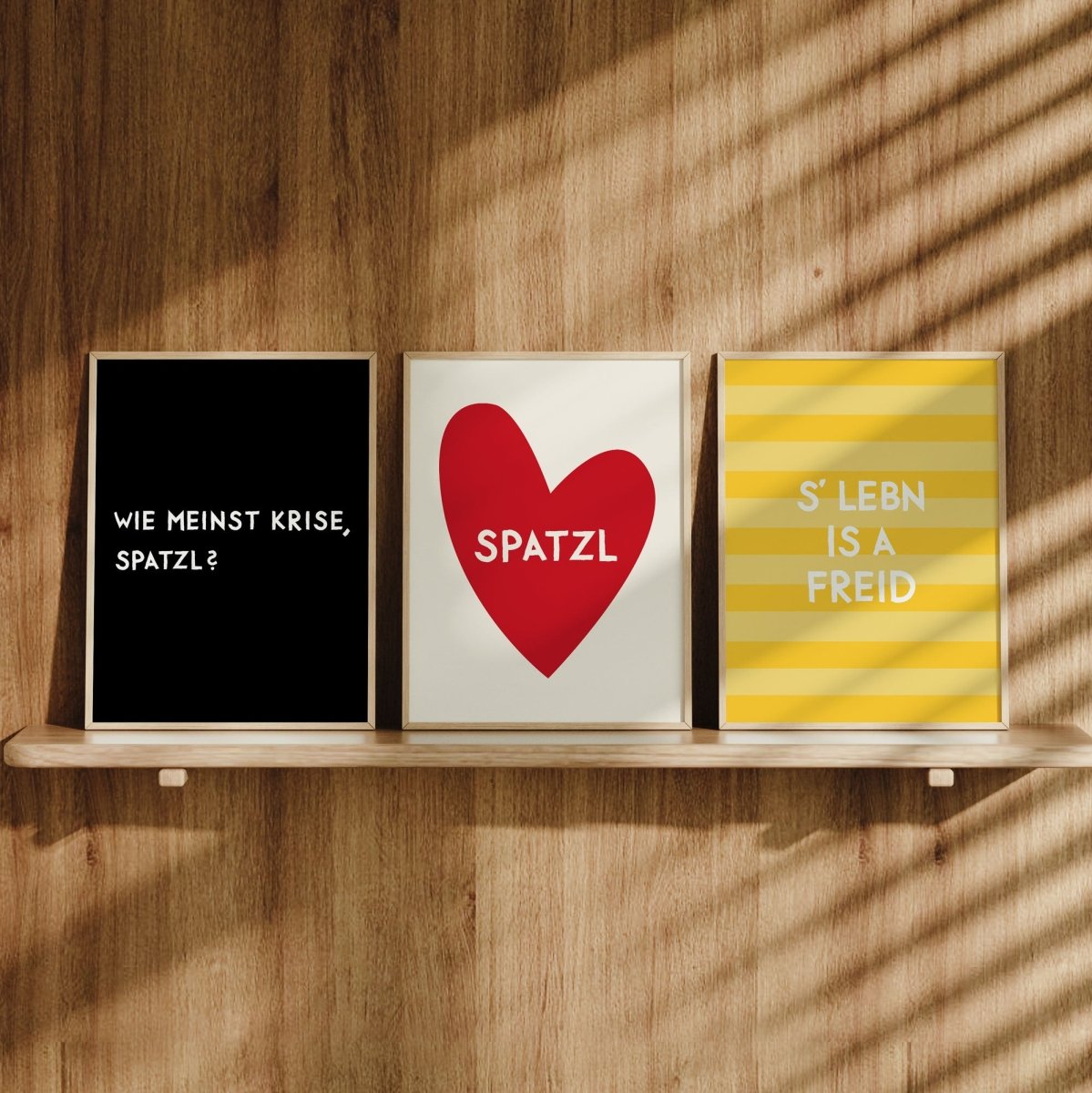 Bayerisches Spatzl Poster mit Herz in verschiedenen Farben - vonSUSI