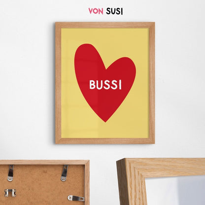 Bayerisches Bussi Poster mit Herz in verschiedenen Farben - vonSUSI