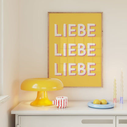 Liebe Poster mit Liebe Liebe Liebe Schriftzug - vonSUSI