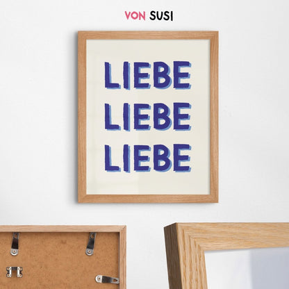 Liebe Poster mit Liebe Liebe Liebe Schriftzug - vonSUSI