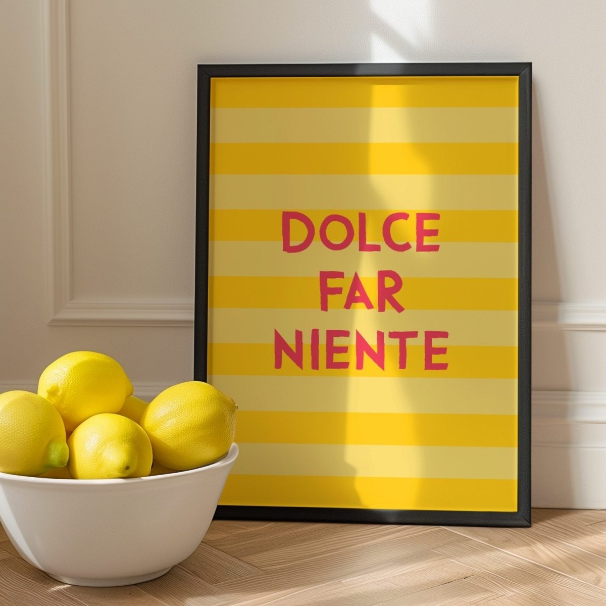 Modernes italienisches Poster mit Dolce Far Niente Spruch - vonSUSI