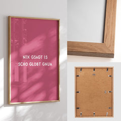 Nix gsagt is scho globt gnua • himbeerfarben • bayrisches Poster • Wandkunst • bayerischer Dialekt • bayrisches Geschenk - vonSUSI