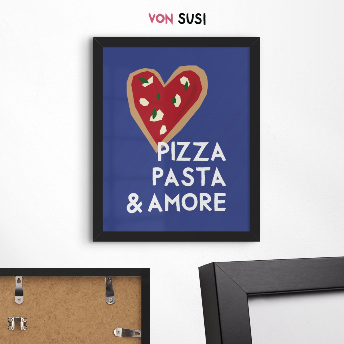 Pizza &amp; Amore Poster • Poster in blau • Wandbild für Pizza Liebhaber • für italienisches Restaurant und Pizzeria • Küchenbild modern • Essen Bild - vonSUSI